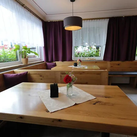 Han/Misafirhane Eggerberg Neumarkt am Wallersee